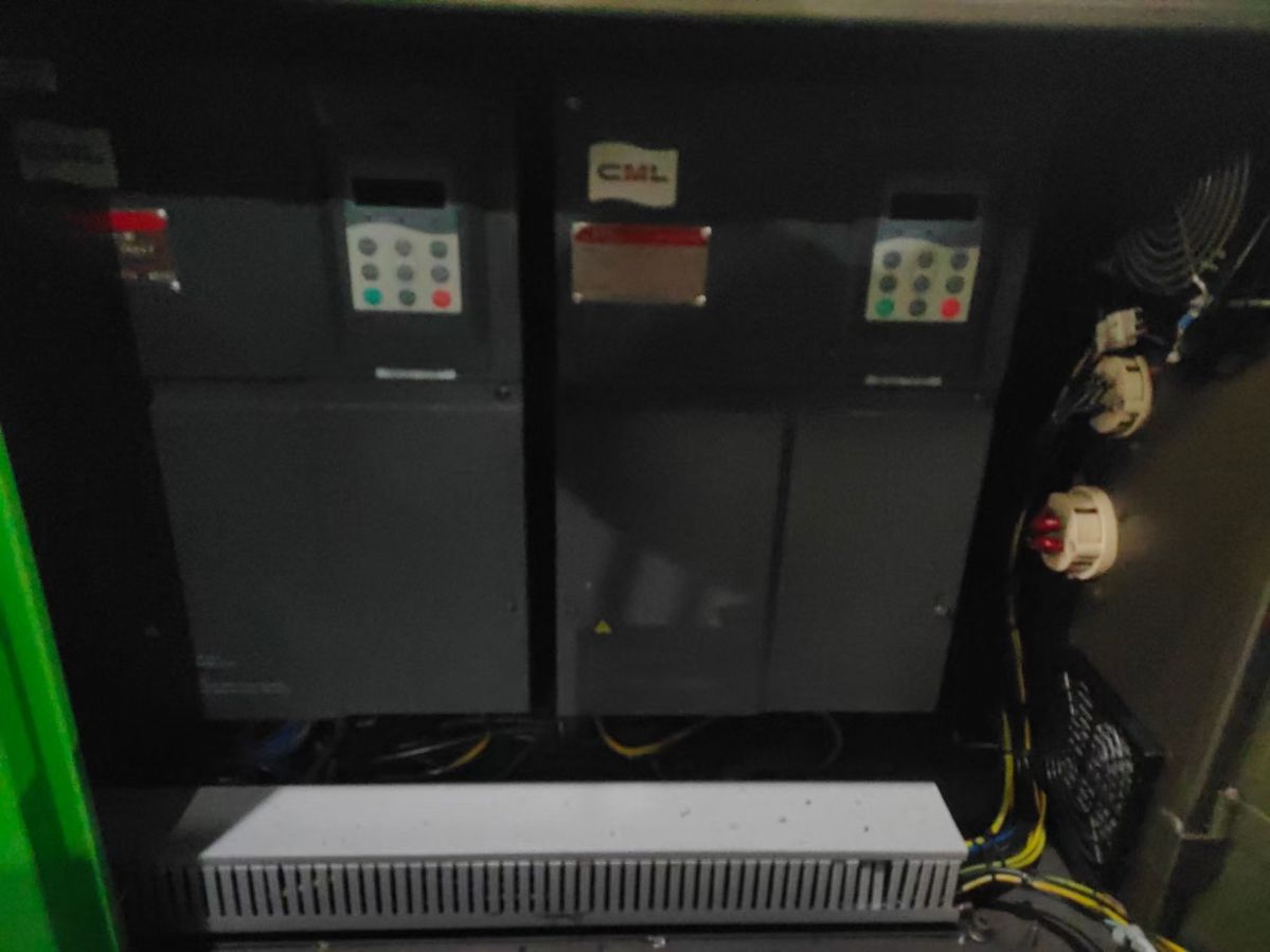 东华660吨伺服机二手注塑机-1