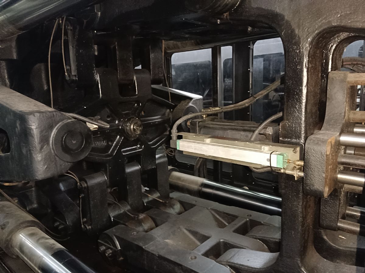 博创BS500吨伺服机二手注塑机-2