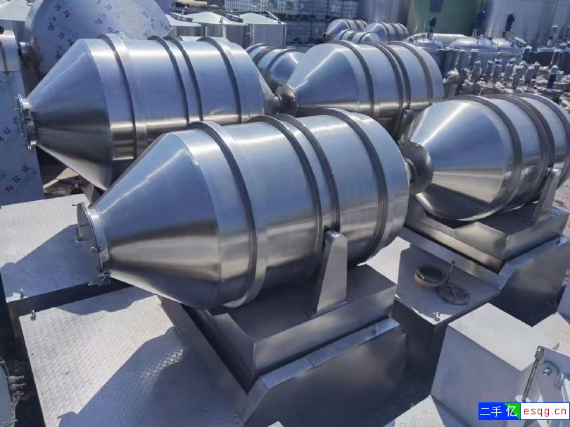 出售二手v型混合机，二手三维混合机，二手二维混合机-1