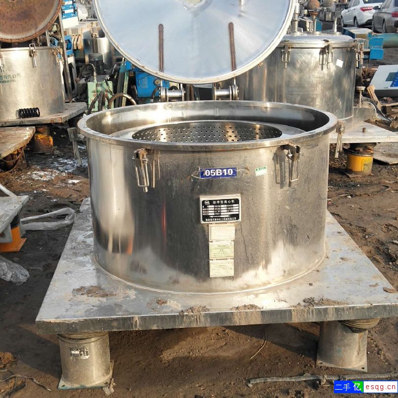 现货出售多台二手平板离心机，卧螺离心机-1