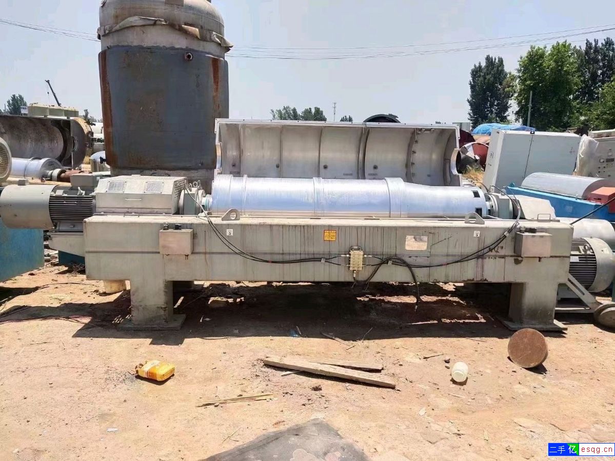 长期供应各种规格二手卧螺离心机 价格便宜-1