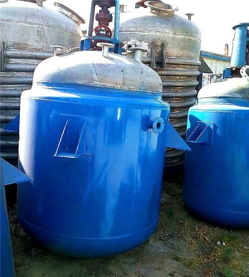 在位转让多台6立方5立方3立方搪瓷反应釜多台-2