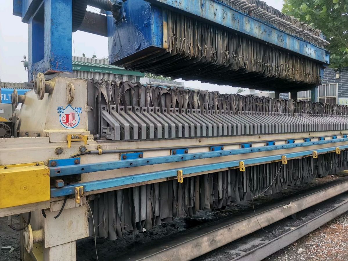 出售100平方-400平方自动隔膜压滤机-2