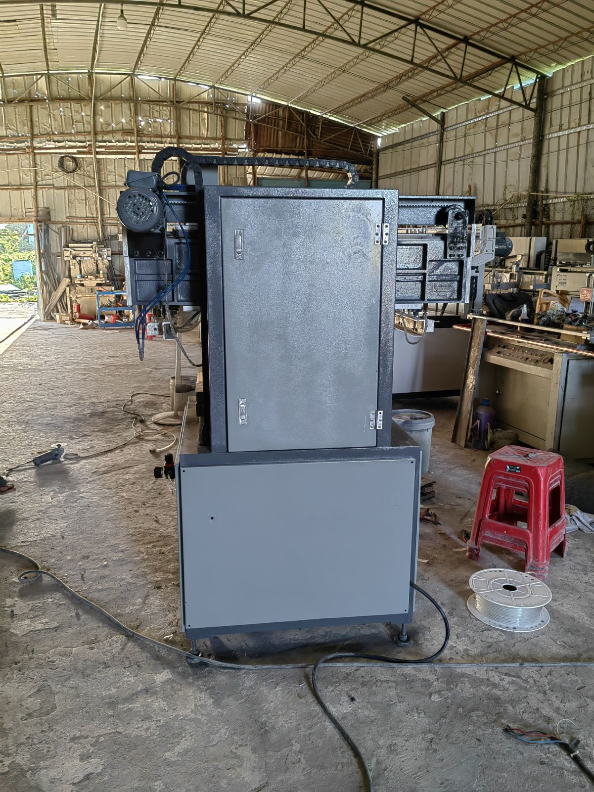 出售九成新二手丝印机5070台面-1