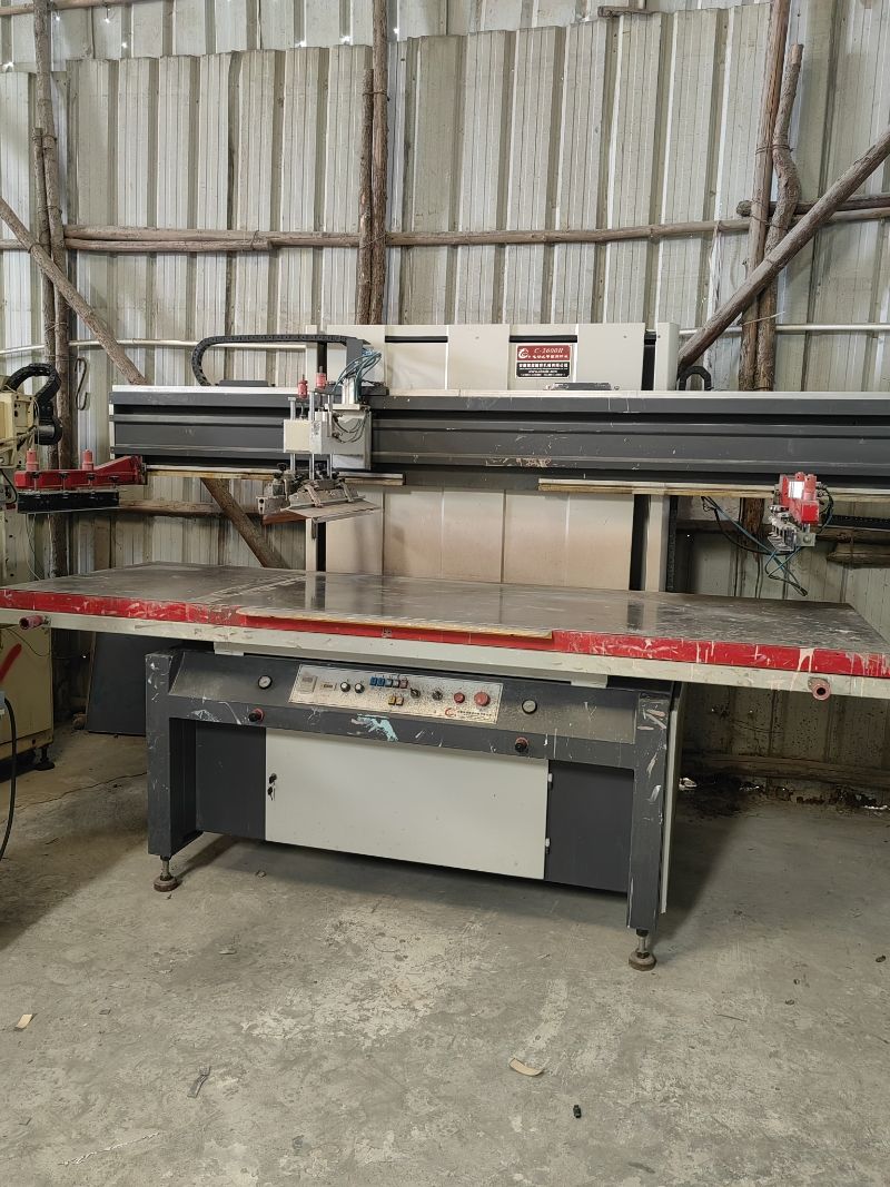 工厂闲置大台面丝印机900*2600低价出售-1