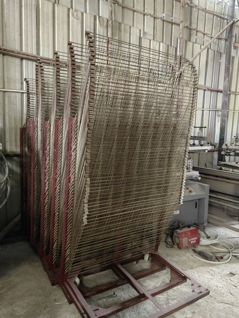 低价转让二手丝印机，千层架斜臂丝印机，无纺布丝印机-2