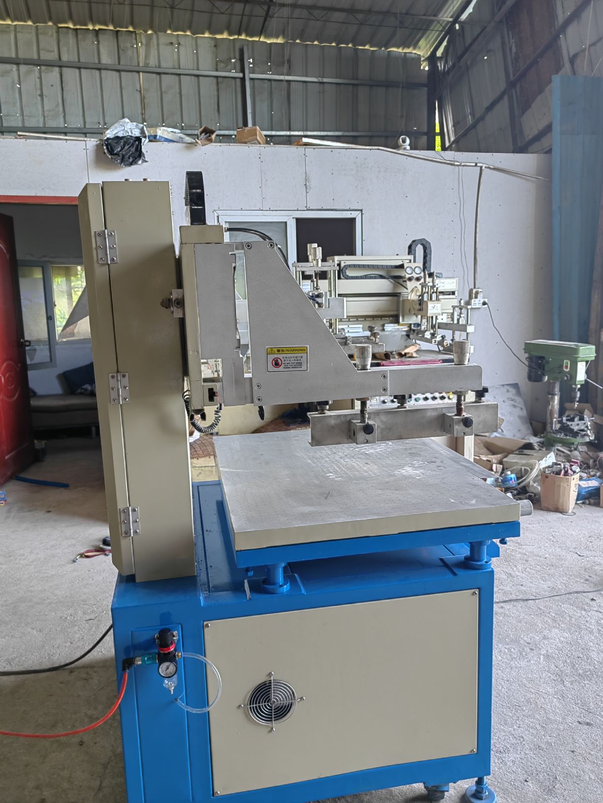 低价出售二手港艺丝印机70*100台面-1