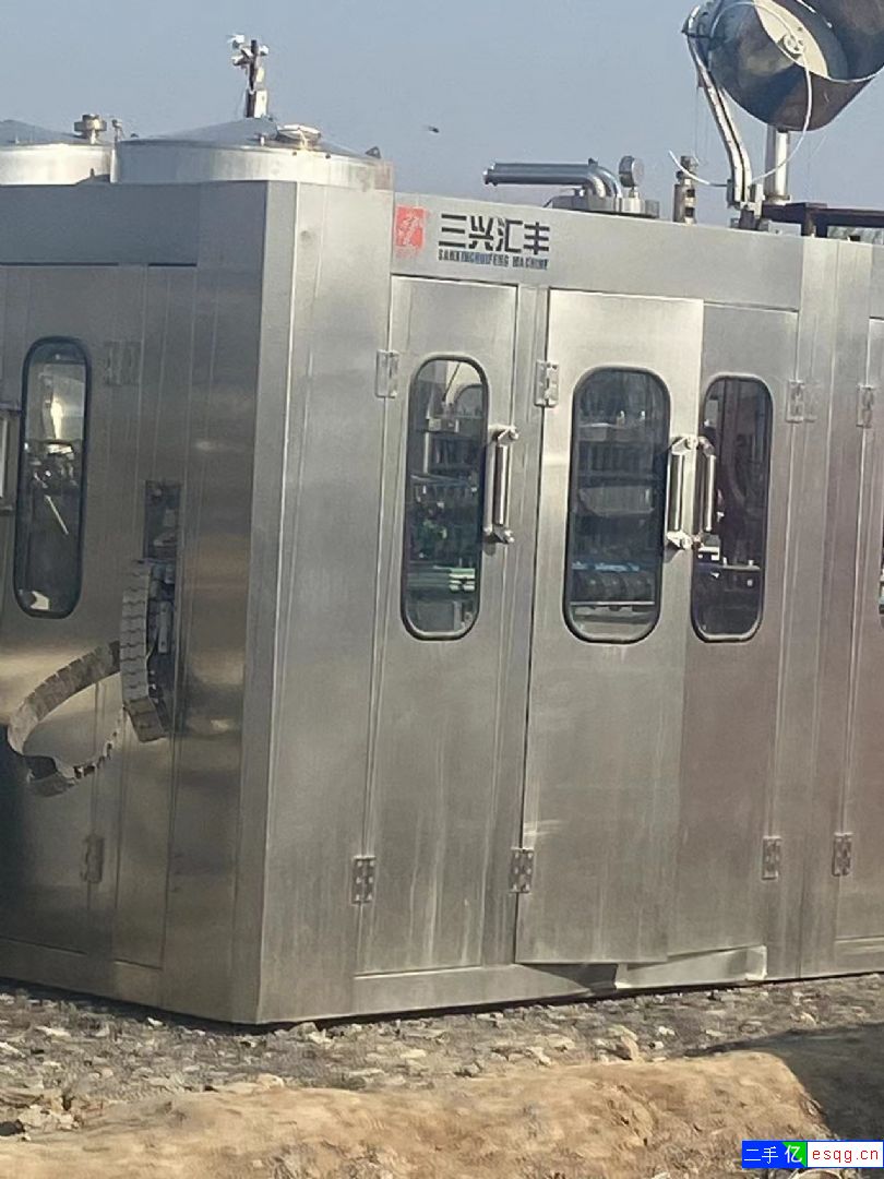 99新灌装机低价出售三兴汇丰40头大产量灌装机，可-2