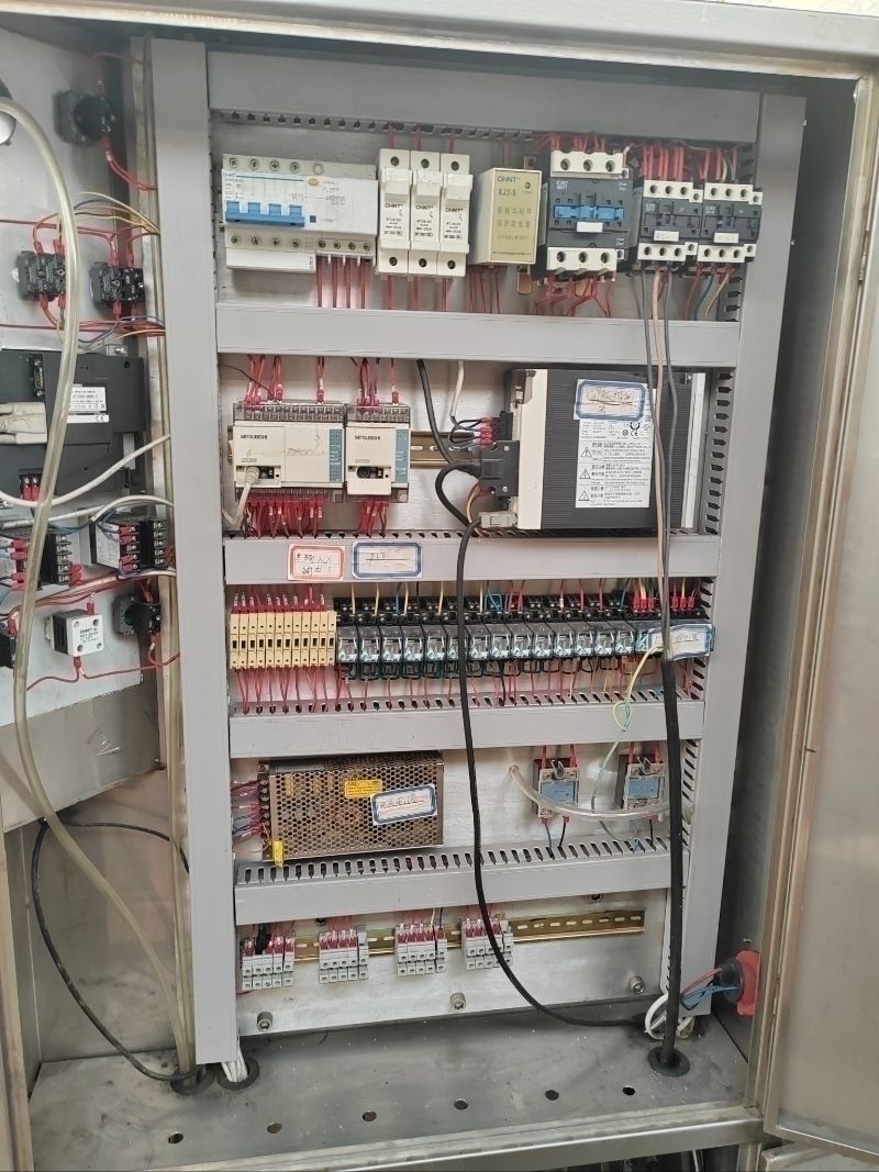 转让420型冷面全自动拉伸膜真空包装机械，可随时试-2