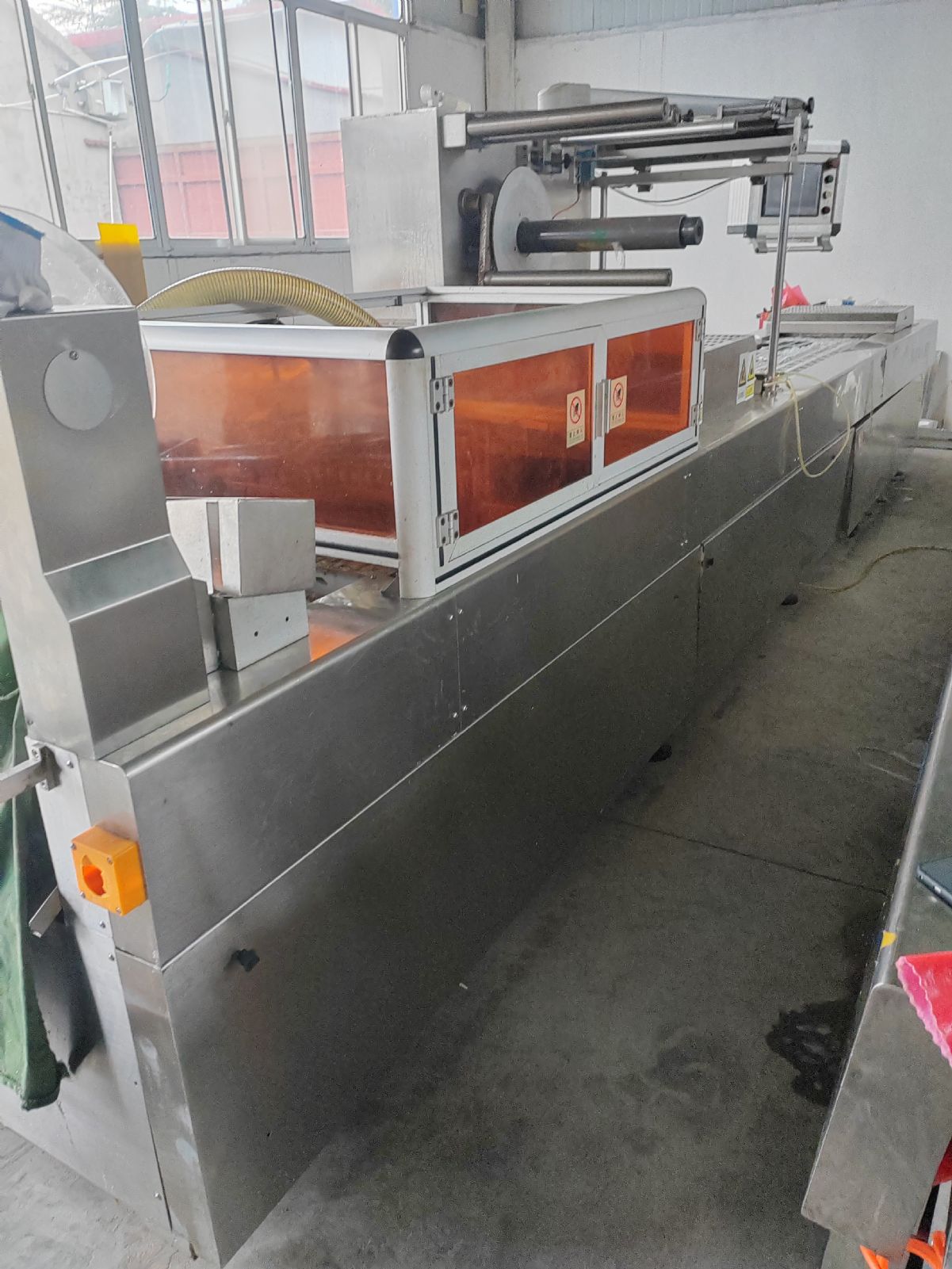 520猪皮肉冻拉伸膜真空包装机，连续封口机，进口配-2