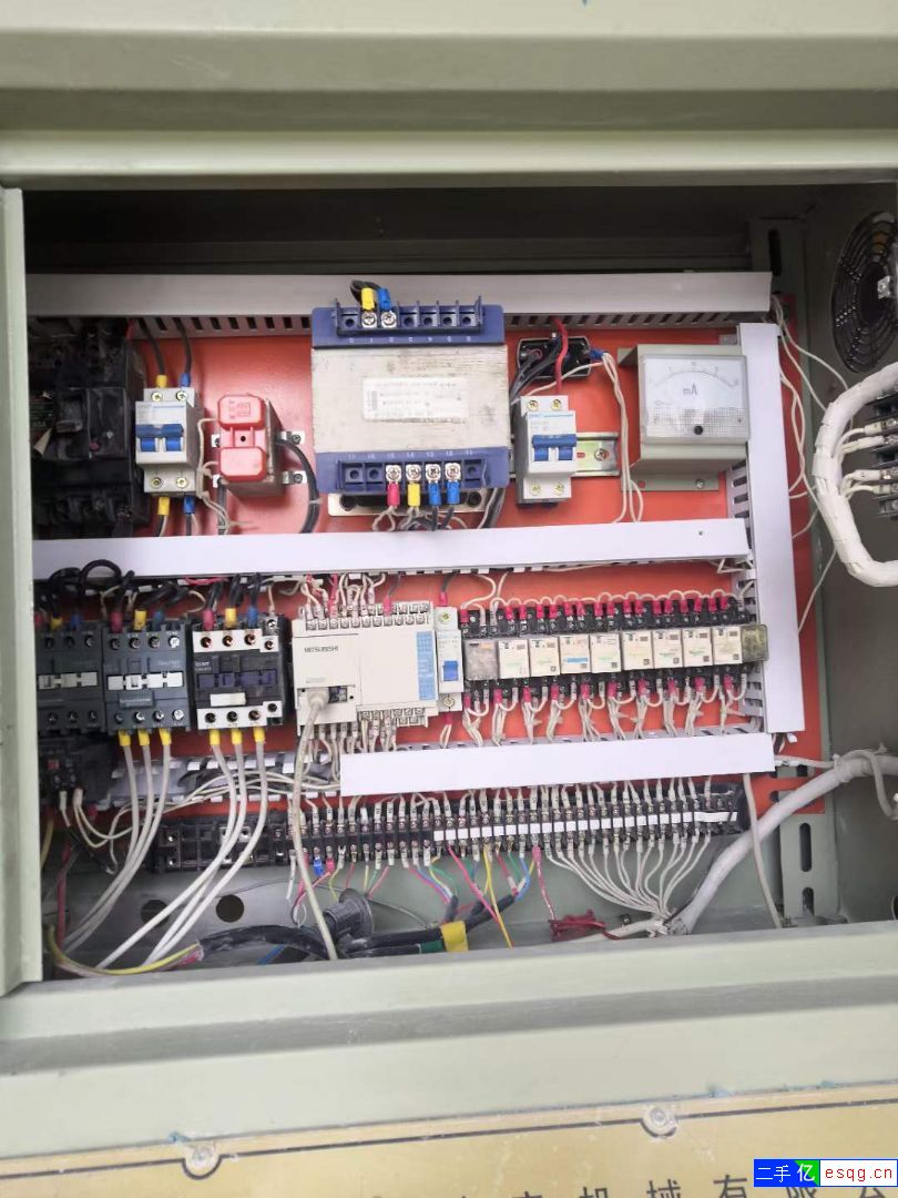 200吨密胺产品橡硅胶成型热压机硫化机油压机-1