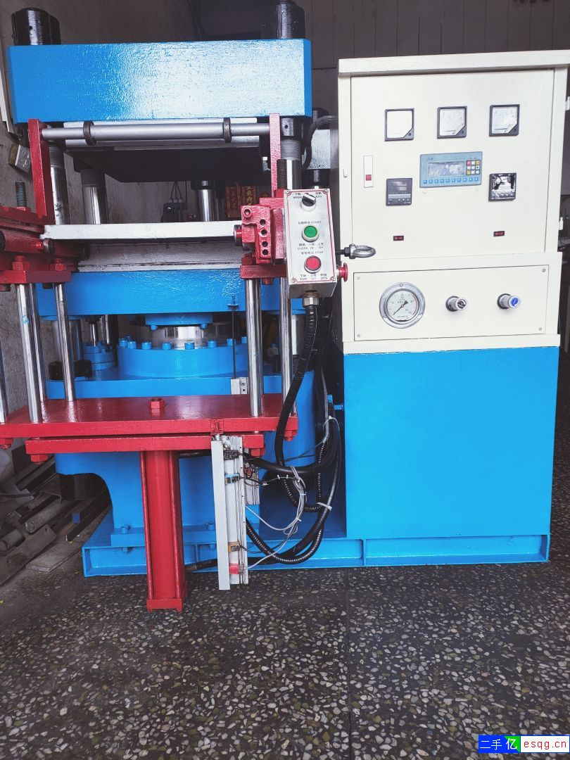 200吨二手硫化机带前顶推模-2