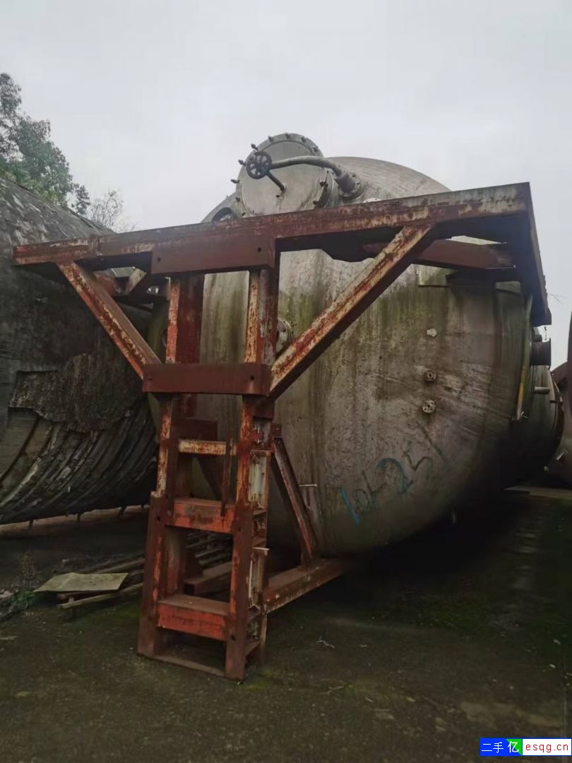 二手156立方不锈钢发酵罐-2