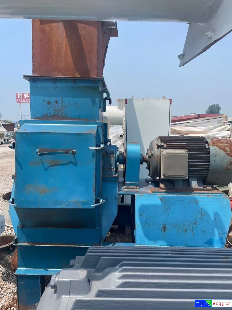 二手木材粉碎机-1