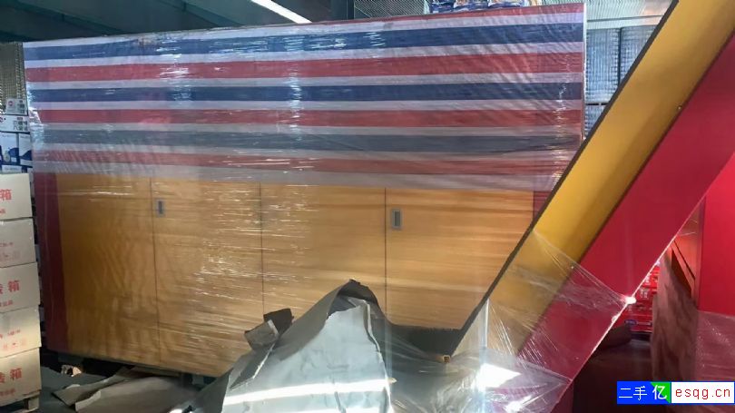 二手一出二吹瓶机-1