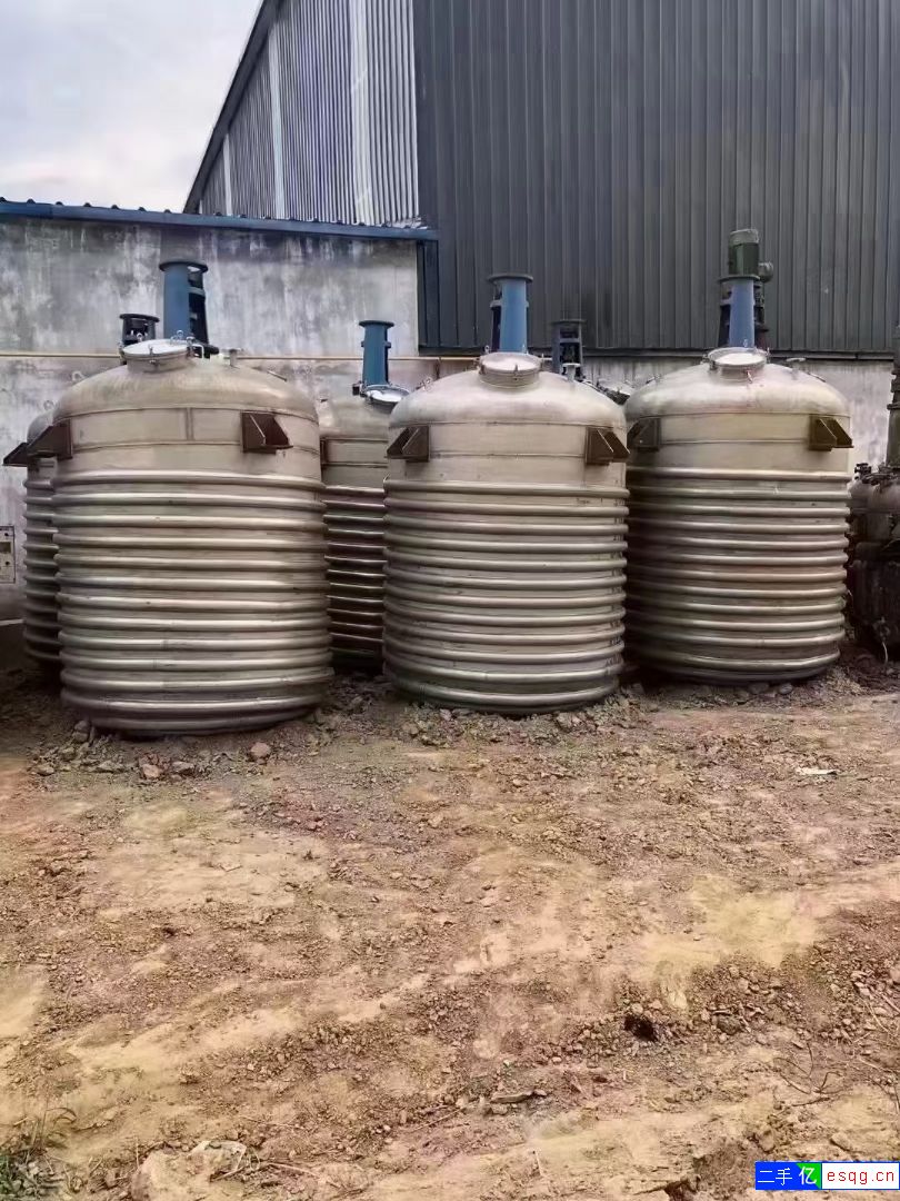 转让5000L不锈钢外盘管反应釜，7.5kw防爆电-2