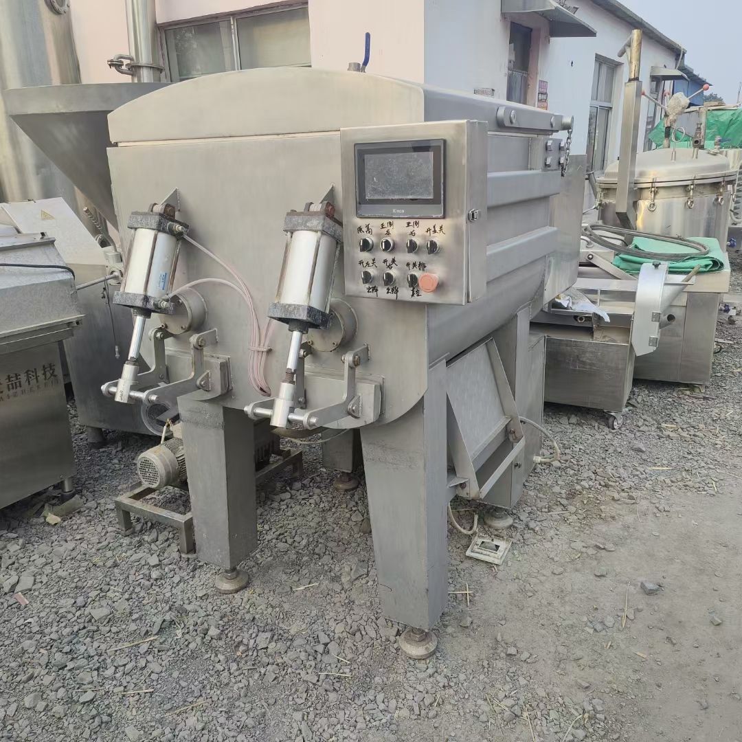 转让一台九成新二手650升双轴真空拌馅机-2