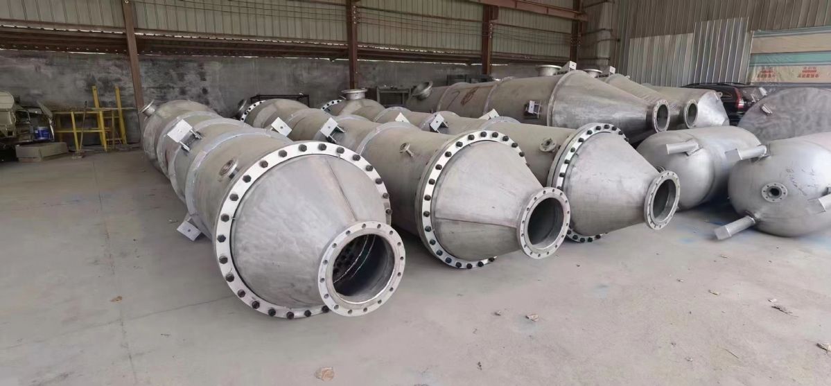转让全新三效强制循环全钛材蒸发器一套，折流板都是钛-1