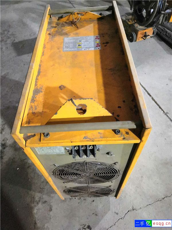 转让9成新上海沪通MZ-1000逆变埋弧焊机一套-1