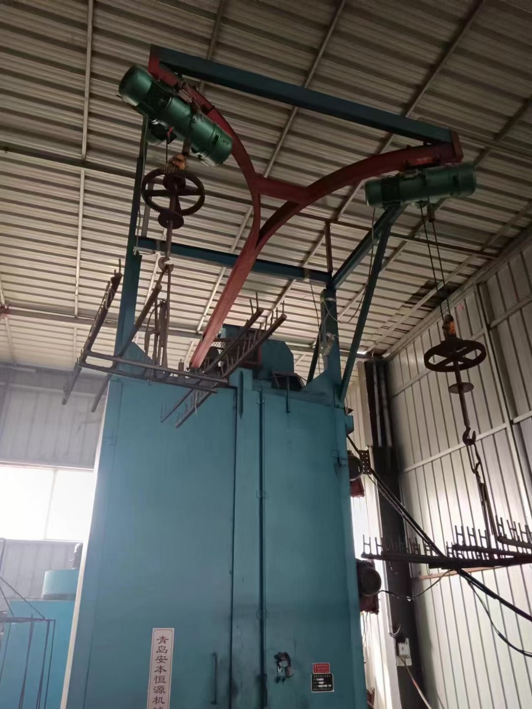 9成新3720双吊钩式抛丸机喷砂机-1