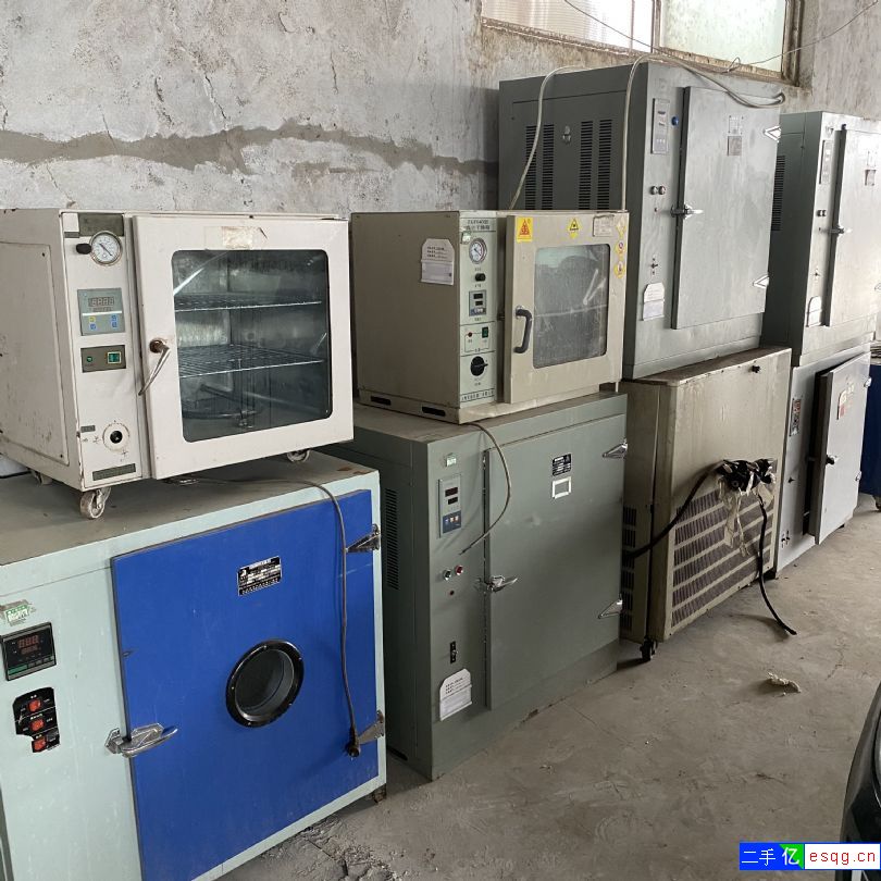 处理8台3B电热鼓风干燥箱-2