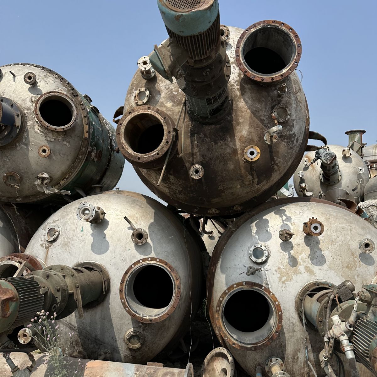 转让5-10立方不锈钢反应釜 二手内外盘管反应釜-1