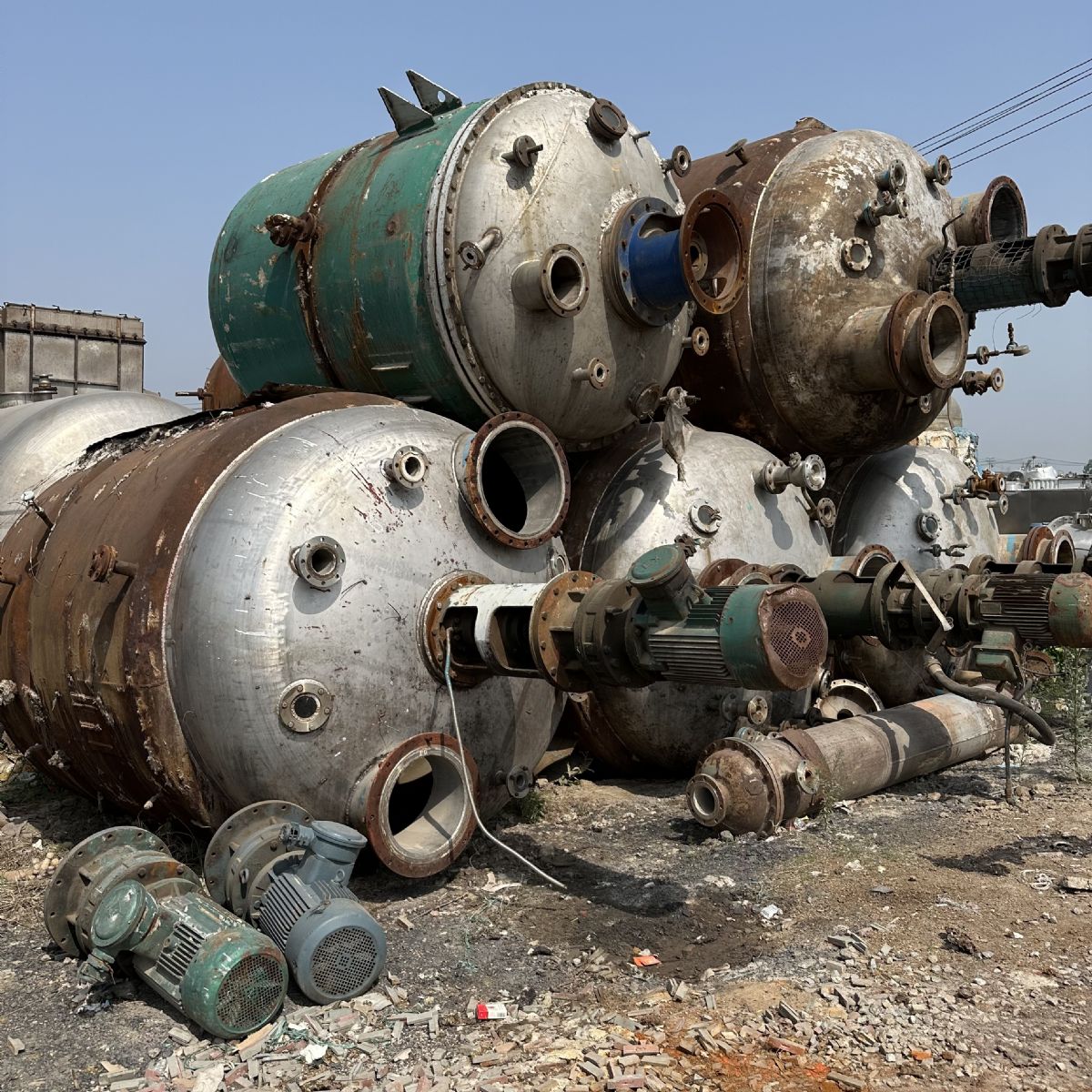 转让5-10立方不锈钢反应釜 二手内外盘管反应釜-2