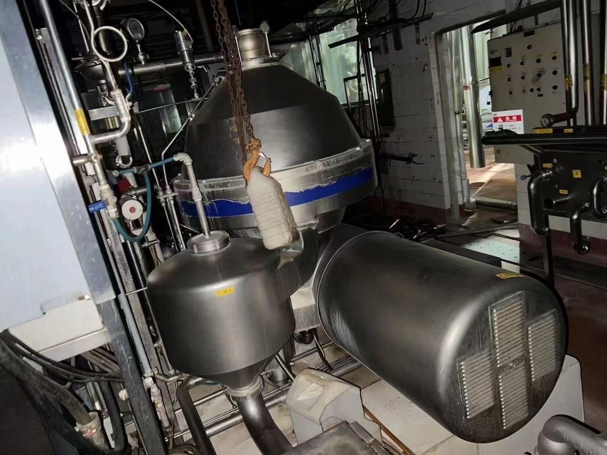 转让进口碟式分离机  二手碟式分离机处理-1