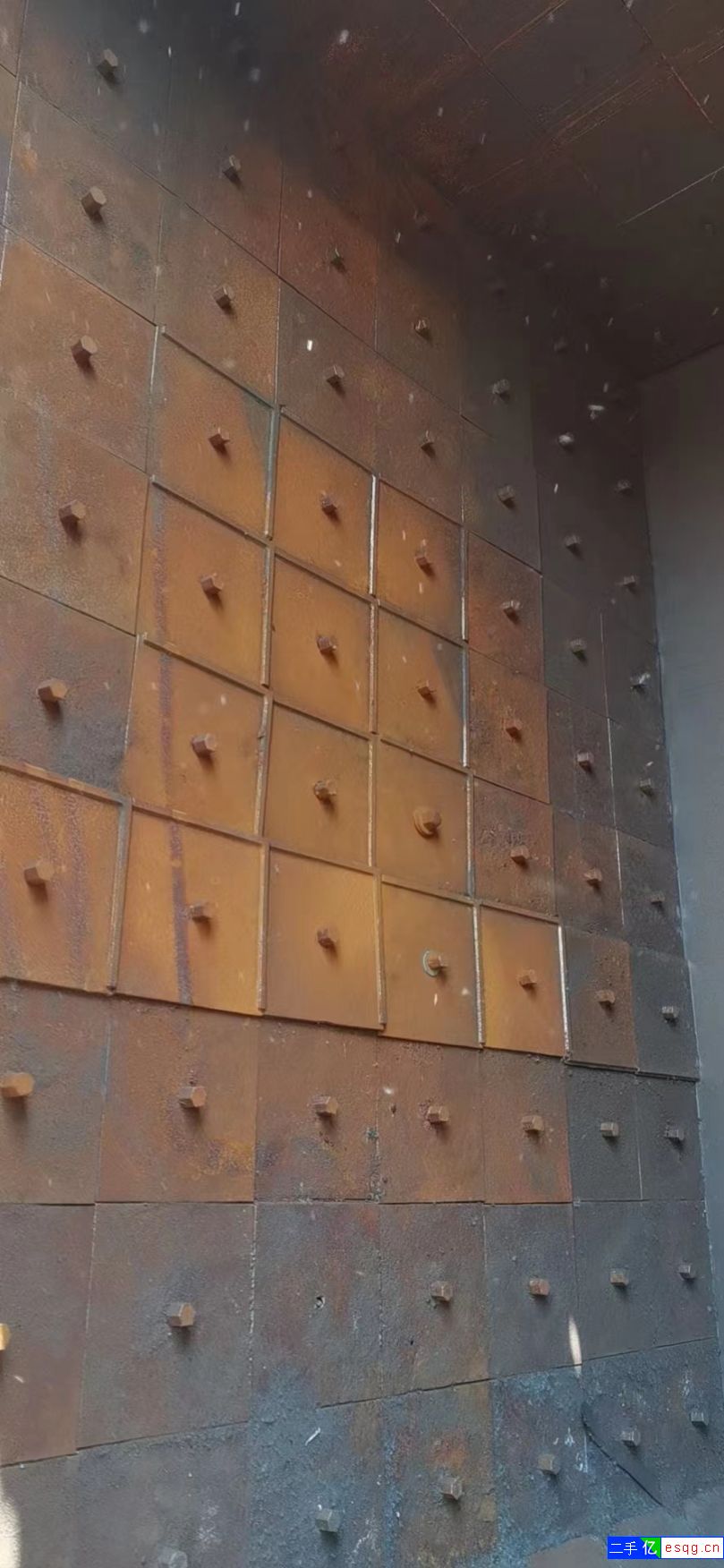 抛丸机宽两米五，高三米，双钩一吨，需要的联系-1