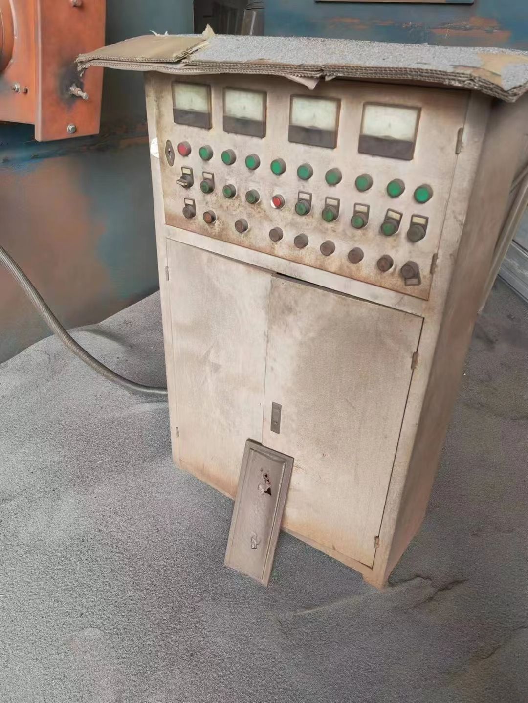 宽两米高四米，吊钩式抛丸机需要联系-2