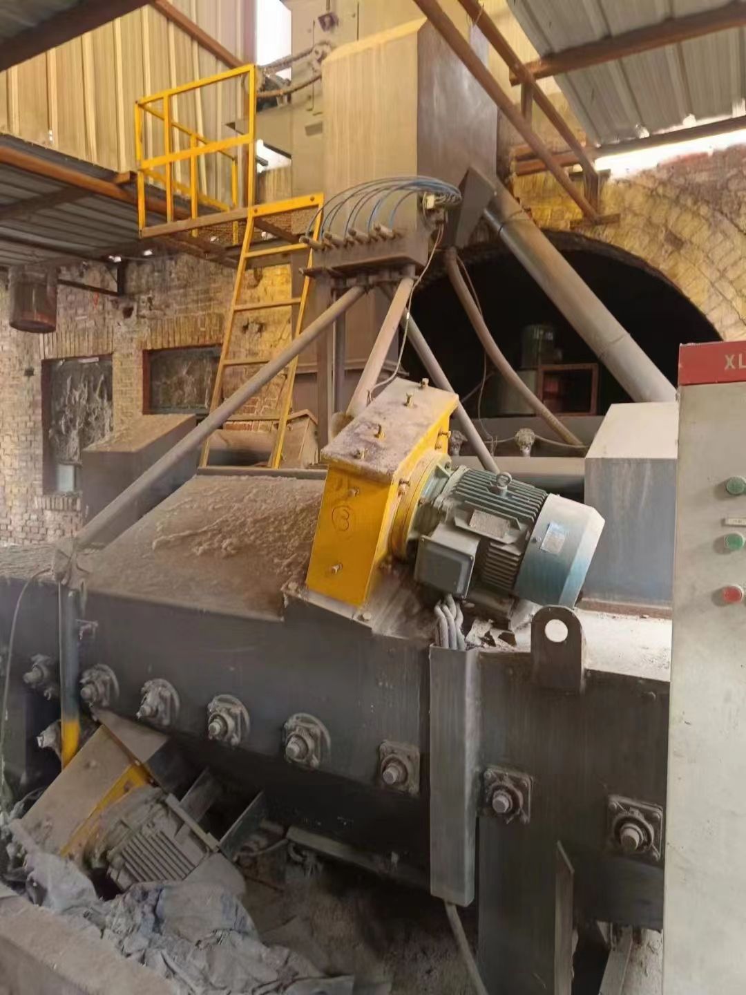 宽一米四，高两米八，九成新悬链通过抛丸机低价出售，-2