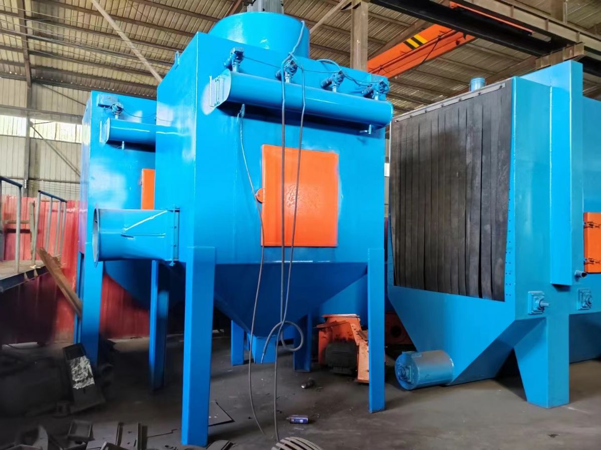 钢结构专用通过抛丸机，宽一米五，高两米，八个抛丸器-1