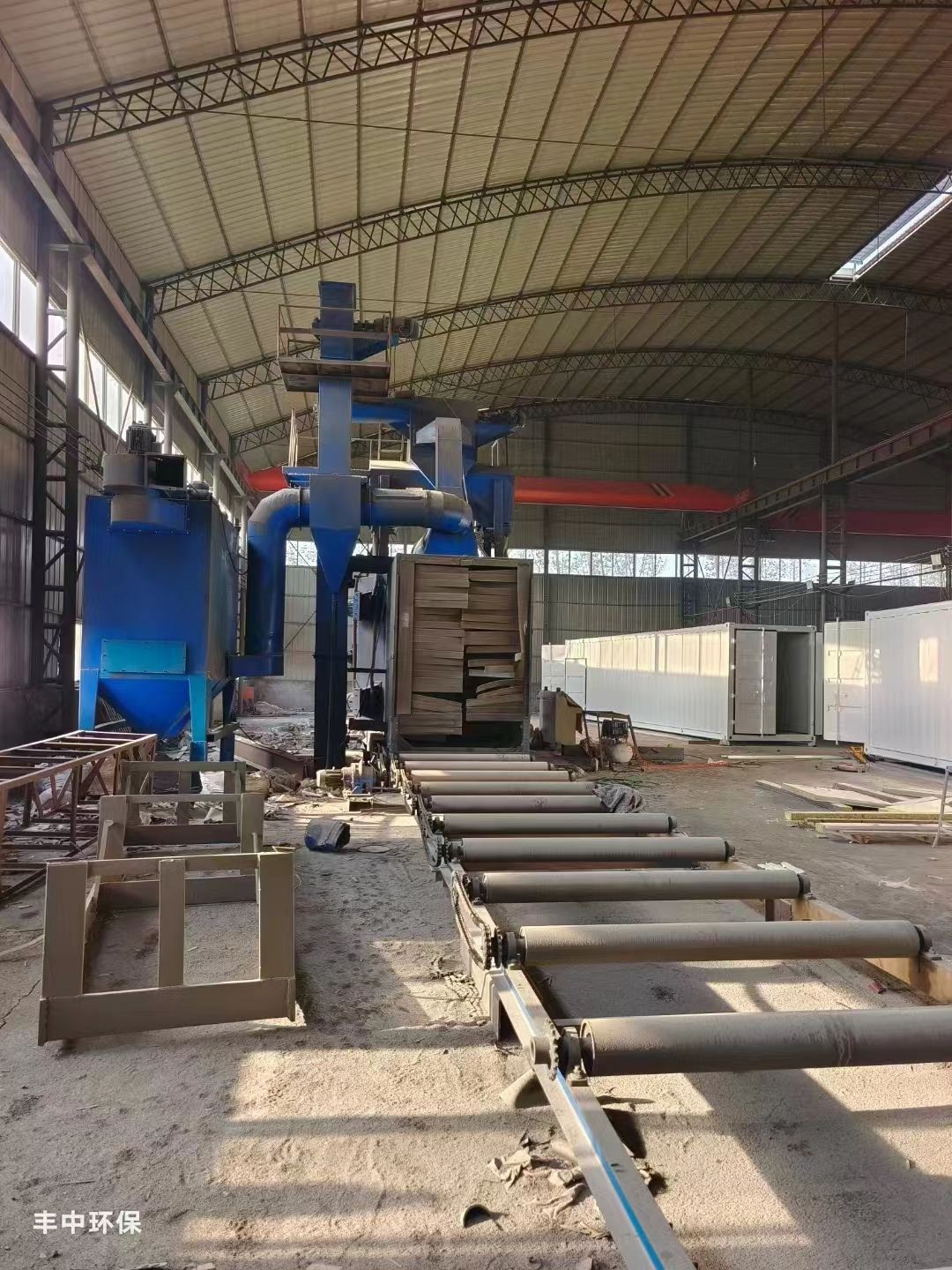 宽一米八，高两米七，大型钢结构抛丸机低价出售，十万-1