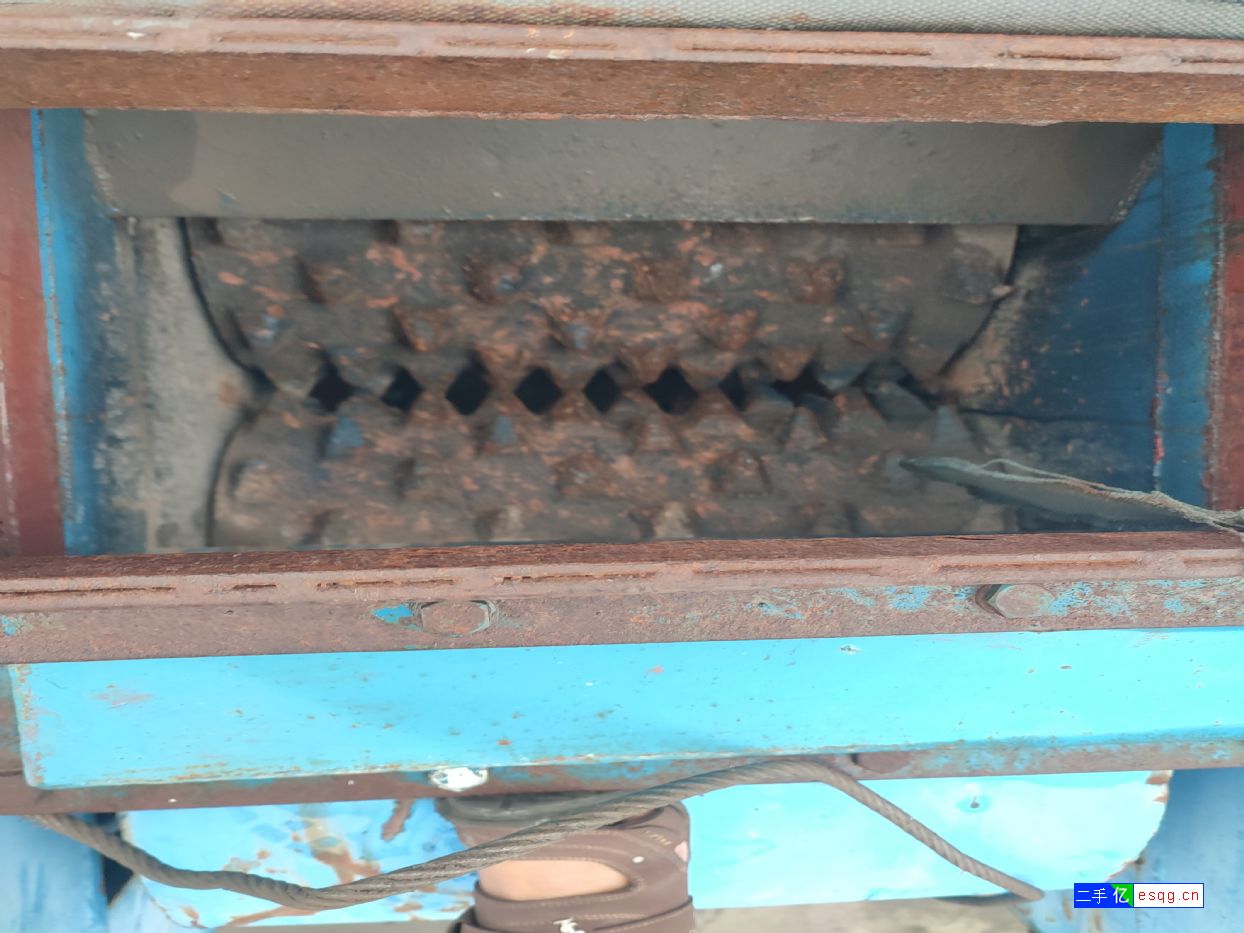 转让狼牙式双辊破碎机SGP400-1