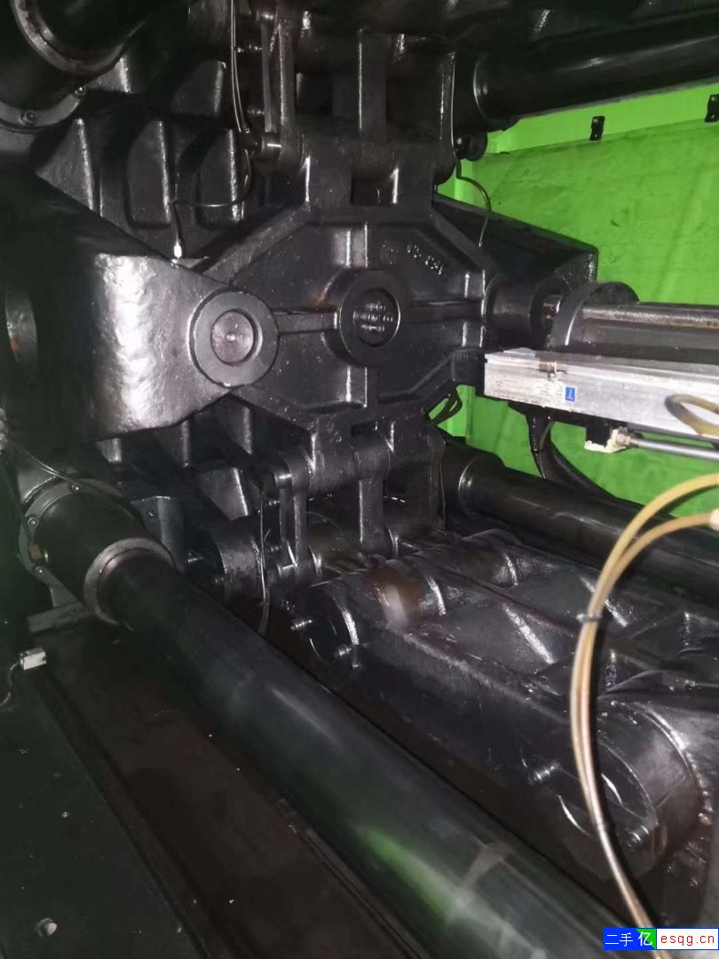 出售:东华190吨原装伺服机 二手东华注塑机 注塑-2