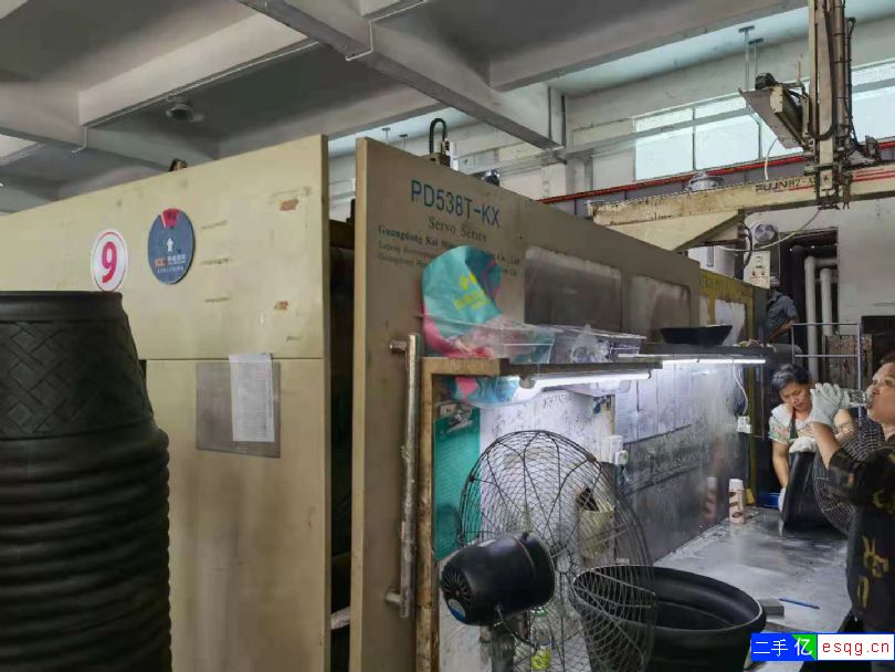 佳明二手注塑机现低价转让-1