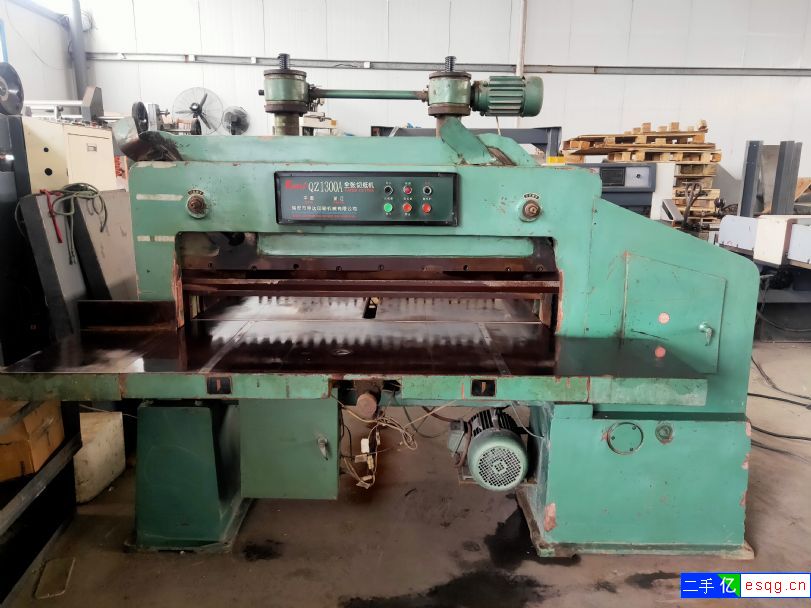 机械1300切纸机，结构简单，价格便宜-2