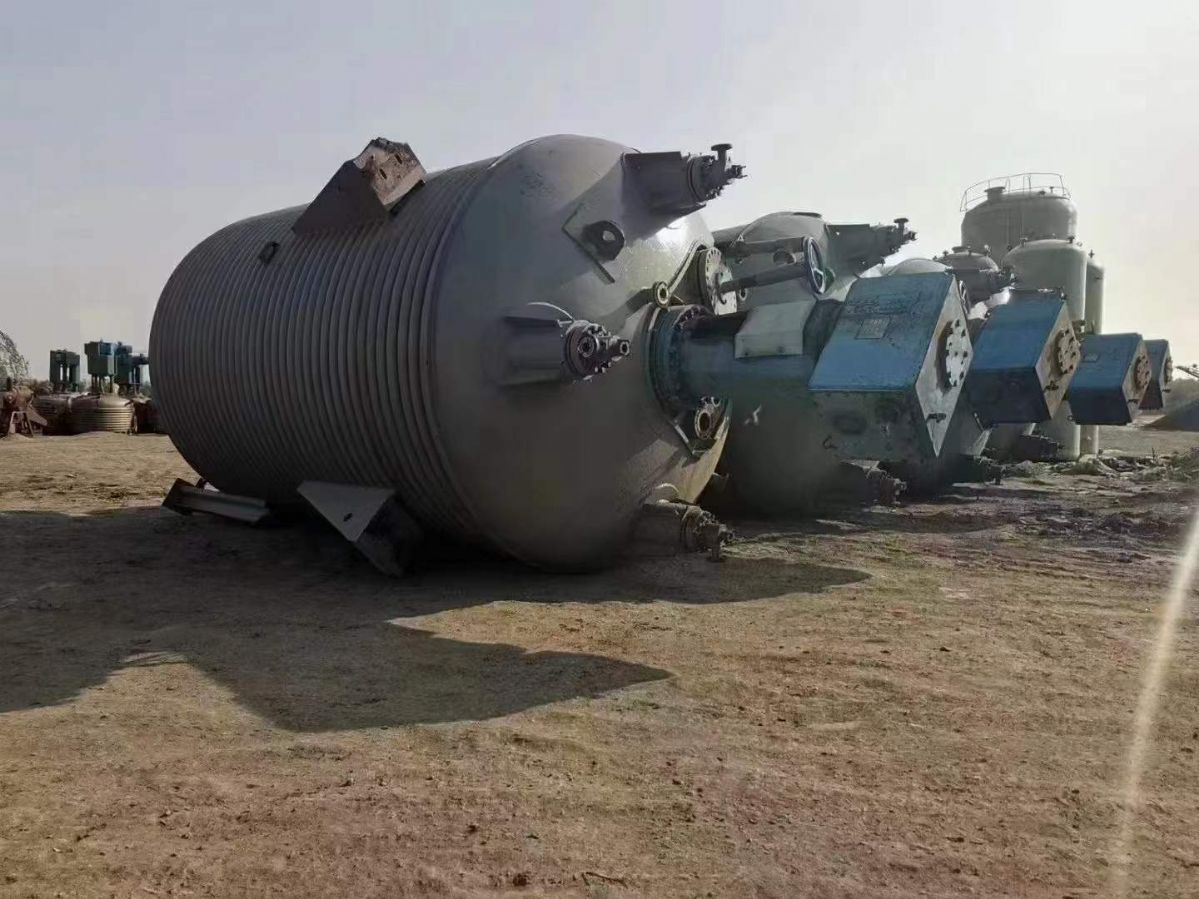 出售多台不锈钢反应釜,1-100吨共可选择-2