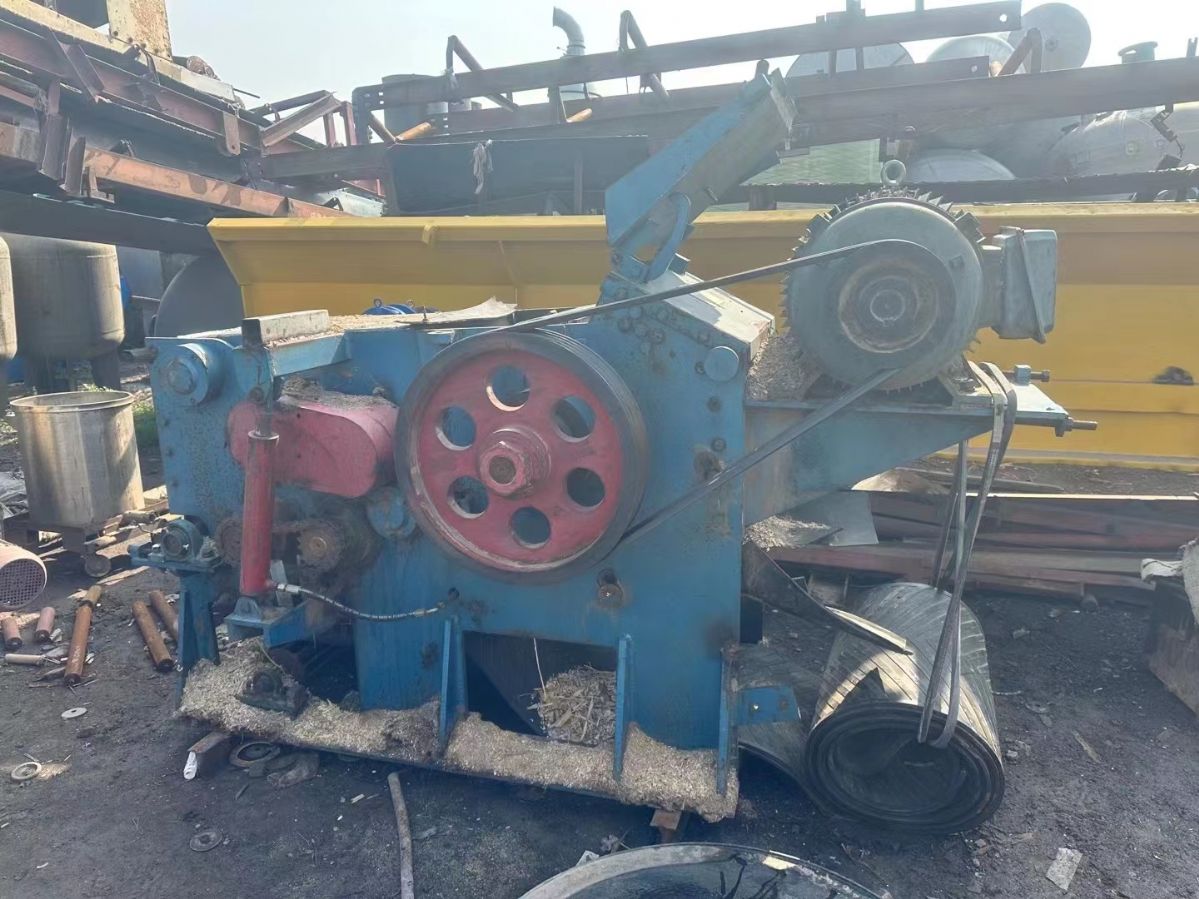 转让多台二手木材削片机，设备配套齐全，多种型号可选-2