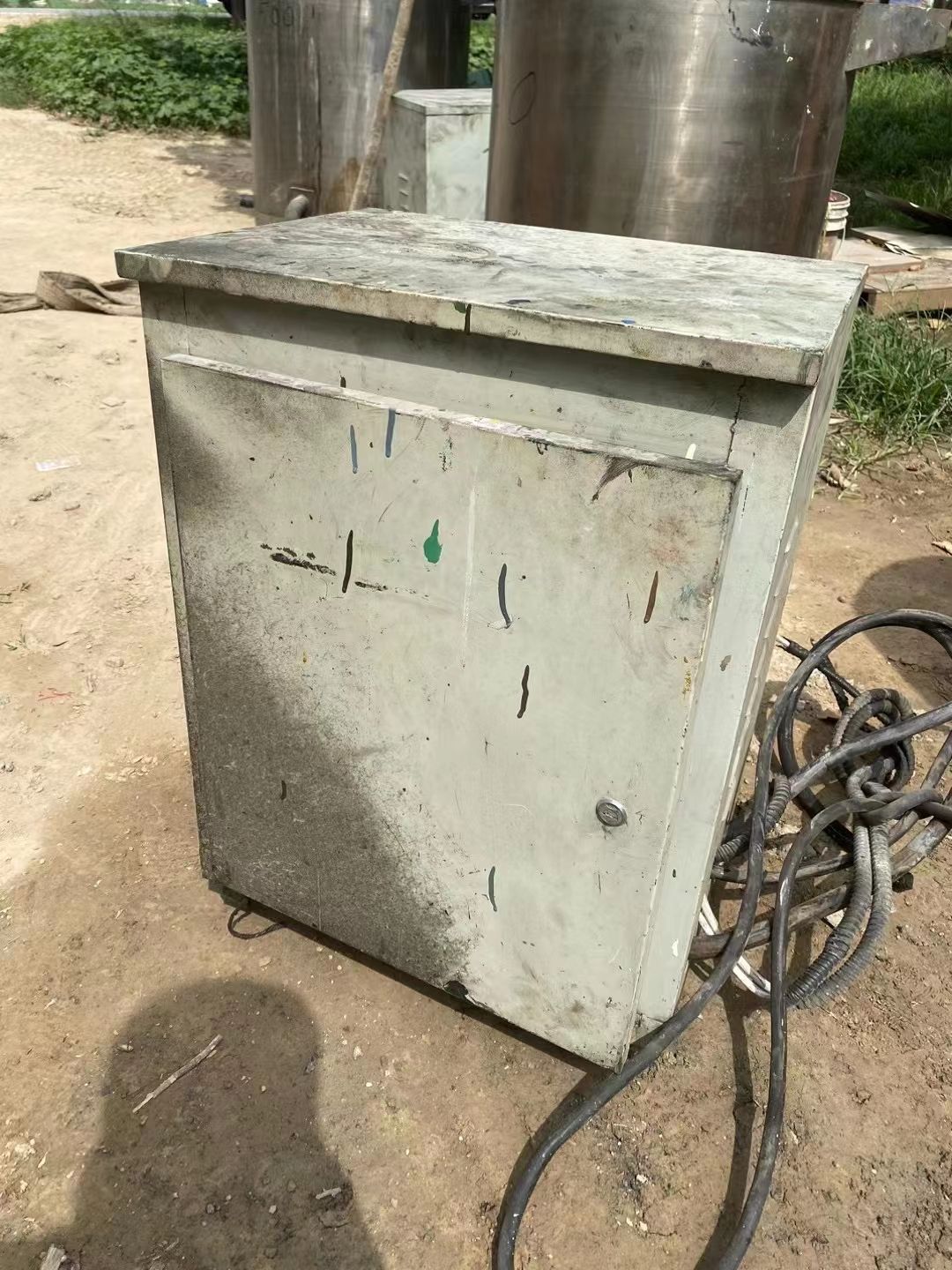 转让两台分散机 7.5kw 15kw各一台 配电柜-1