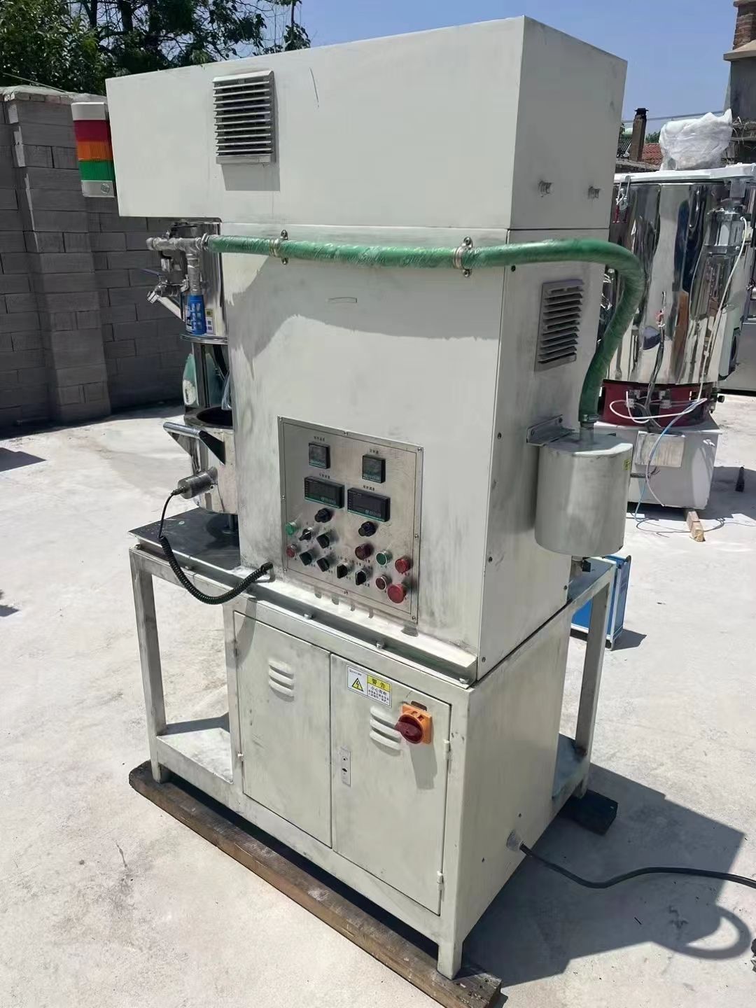 转让5升真空行星搅拌机一台，成色新-1