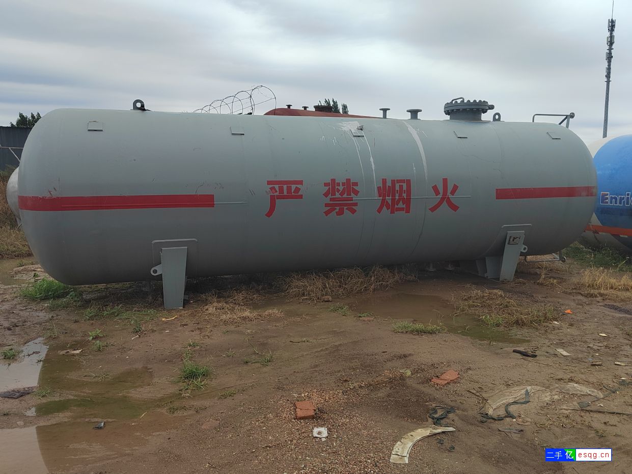 转让二手100立方液化气罐-3