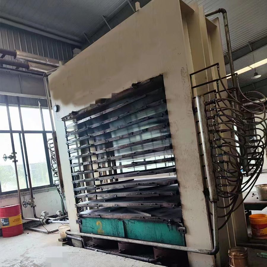 转让二手多层热压机4x8尺1500吨压力13压12-1