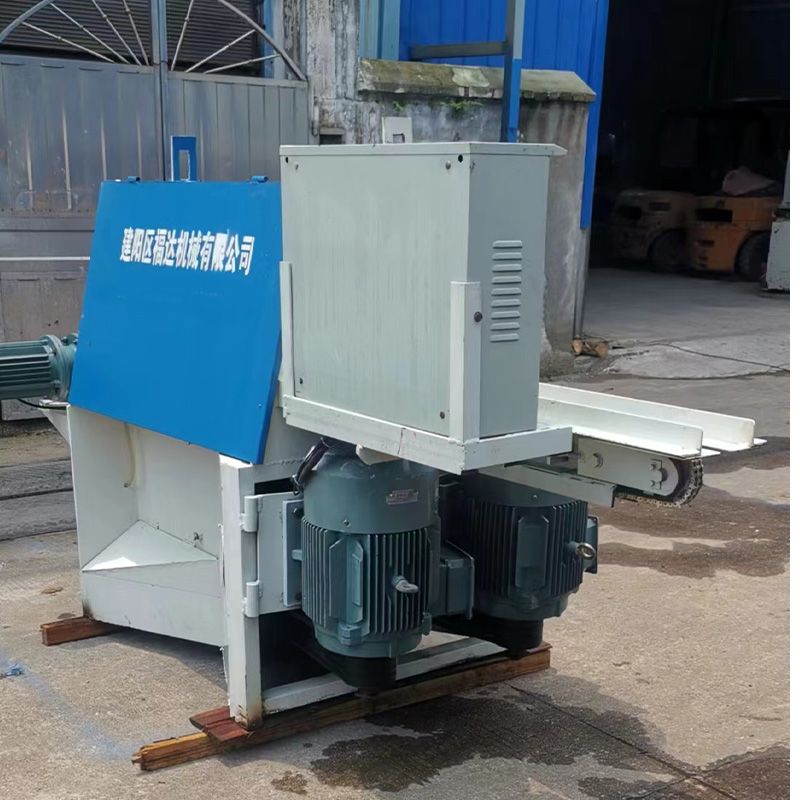 转让14圆木左右多片锯 福建福达产 加工直径4-1-2