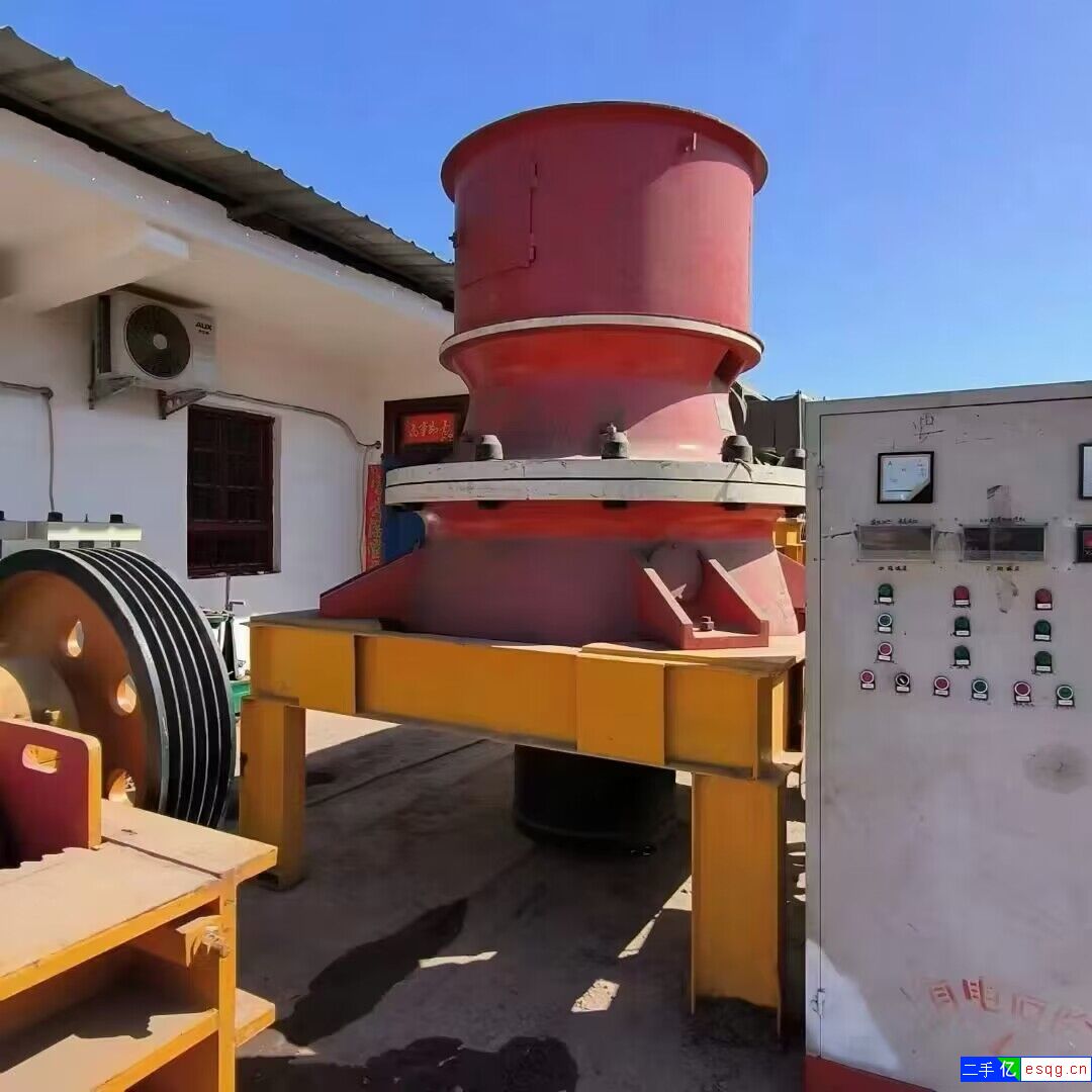 出售二手九成新大宏立300单缸液压圆锥破碎机-1