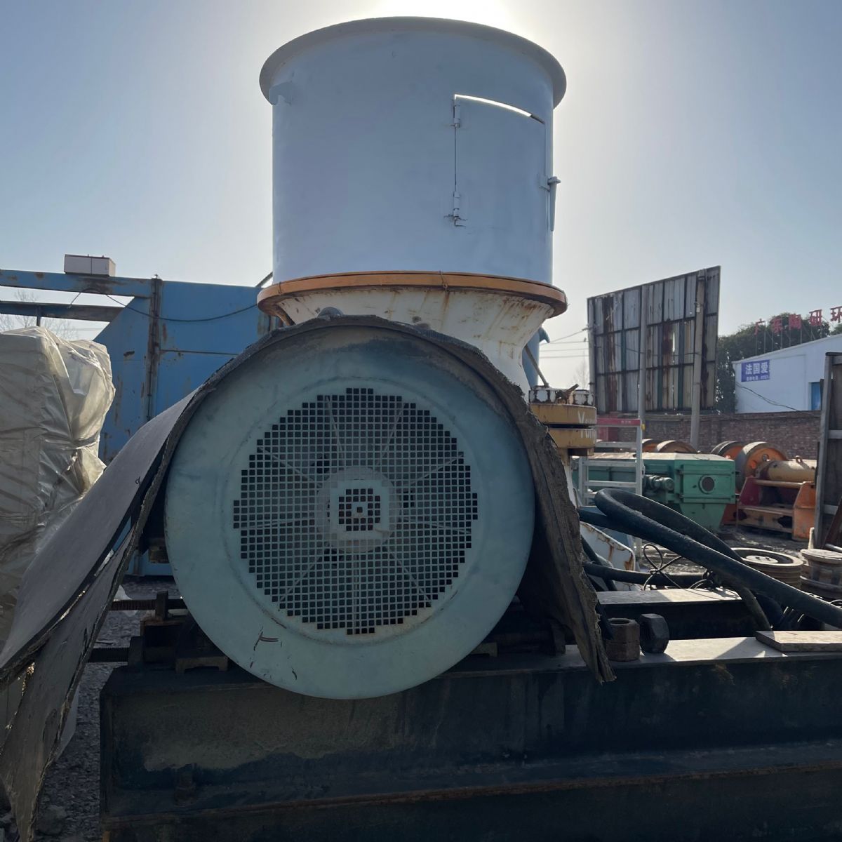 出售二手重威GP100单缸液压圆锥破碎机-2