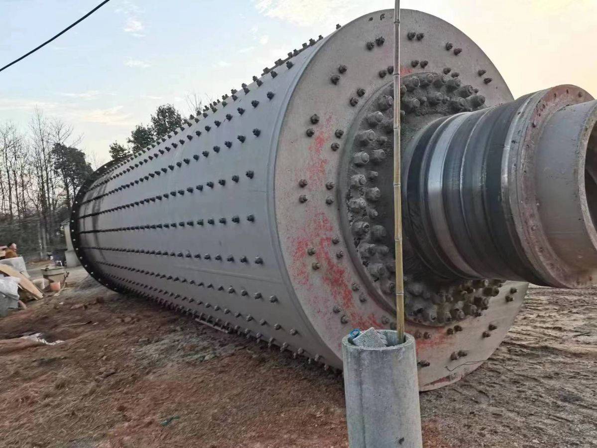 二手九成新鹏飞3.2x9米双仓球磨机-1