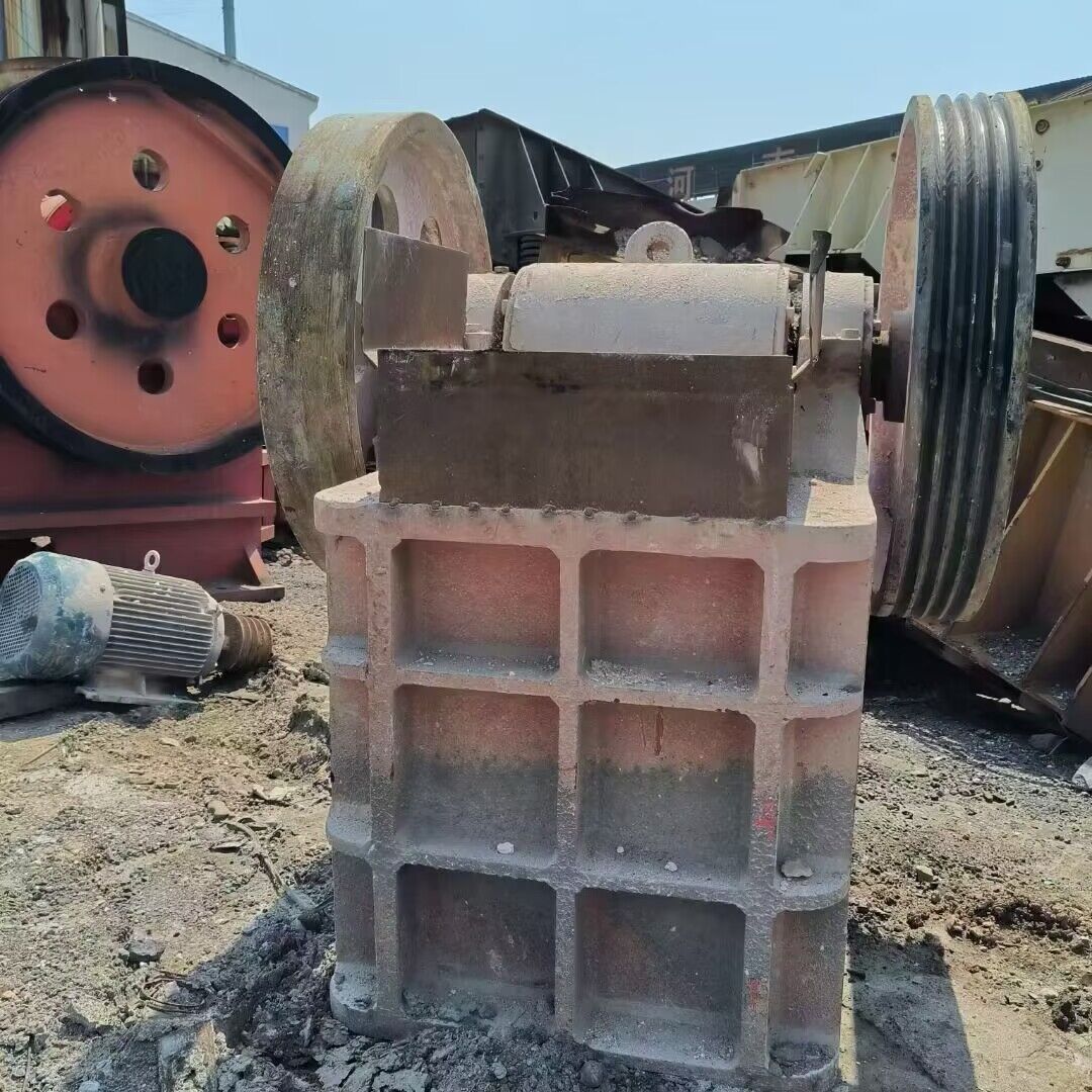 二手250x400小型鄂式破碎机仅试机-2