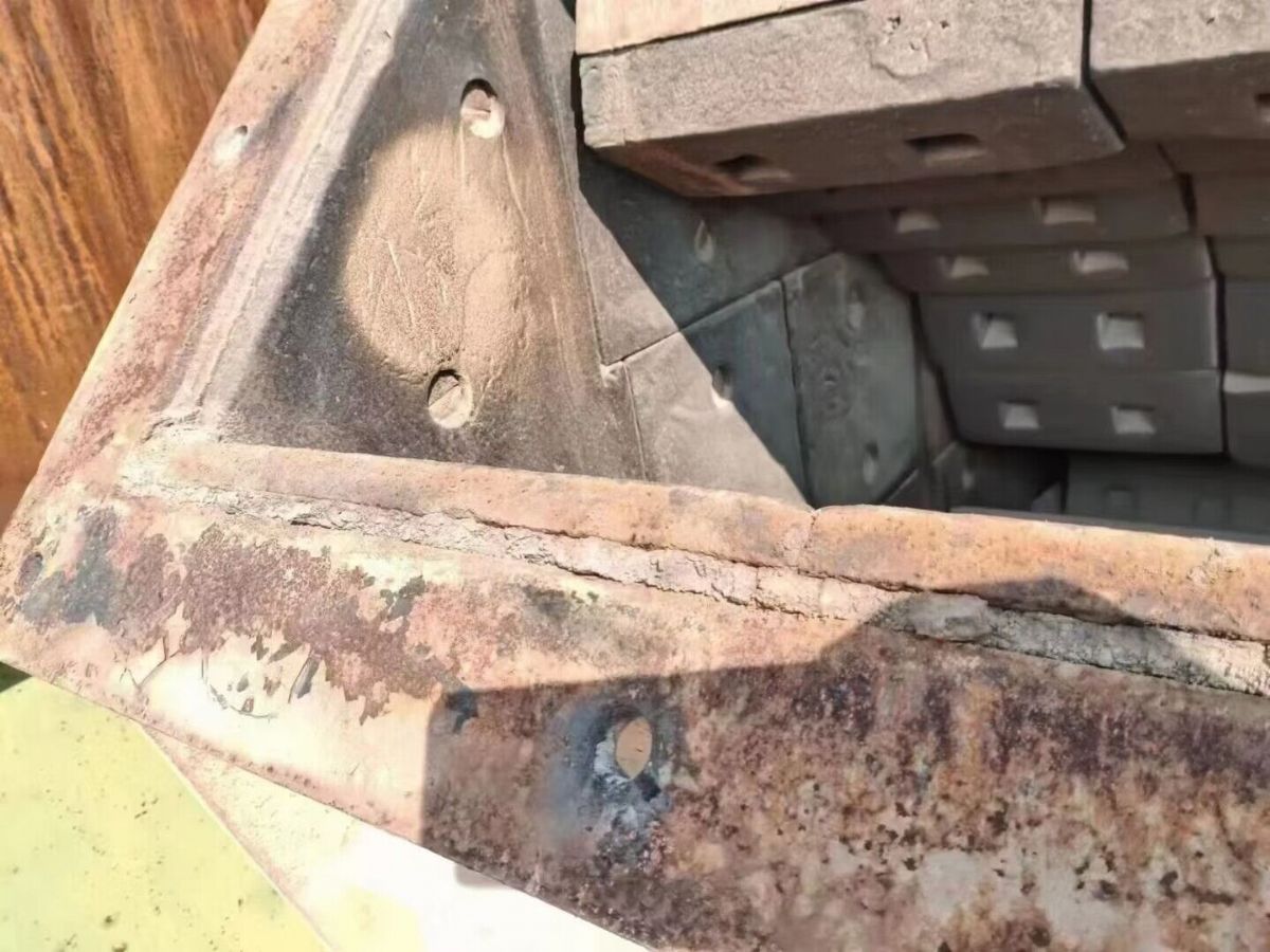 出售二手山通1214三腔反击式破碎机-2