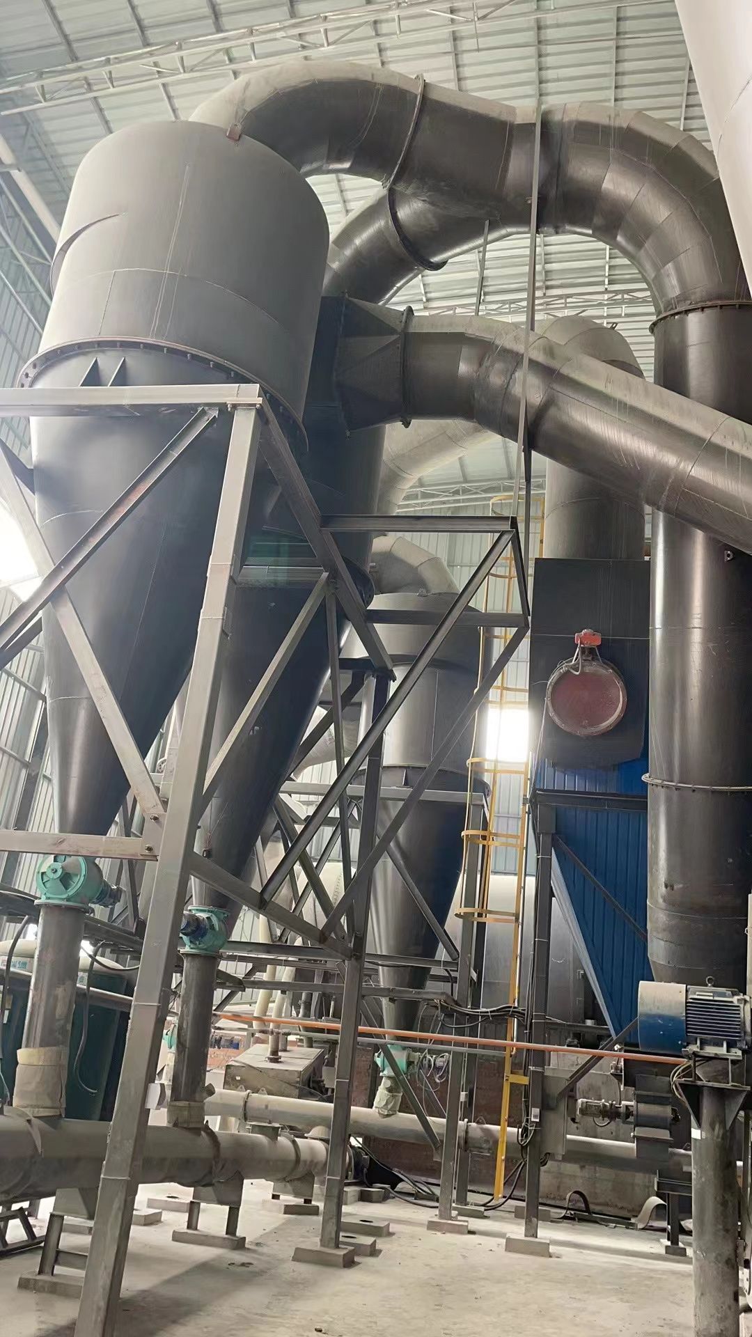 出售二手九成新豫弘欧版MTW175雷蒙磨粉机-1